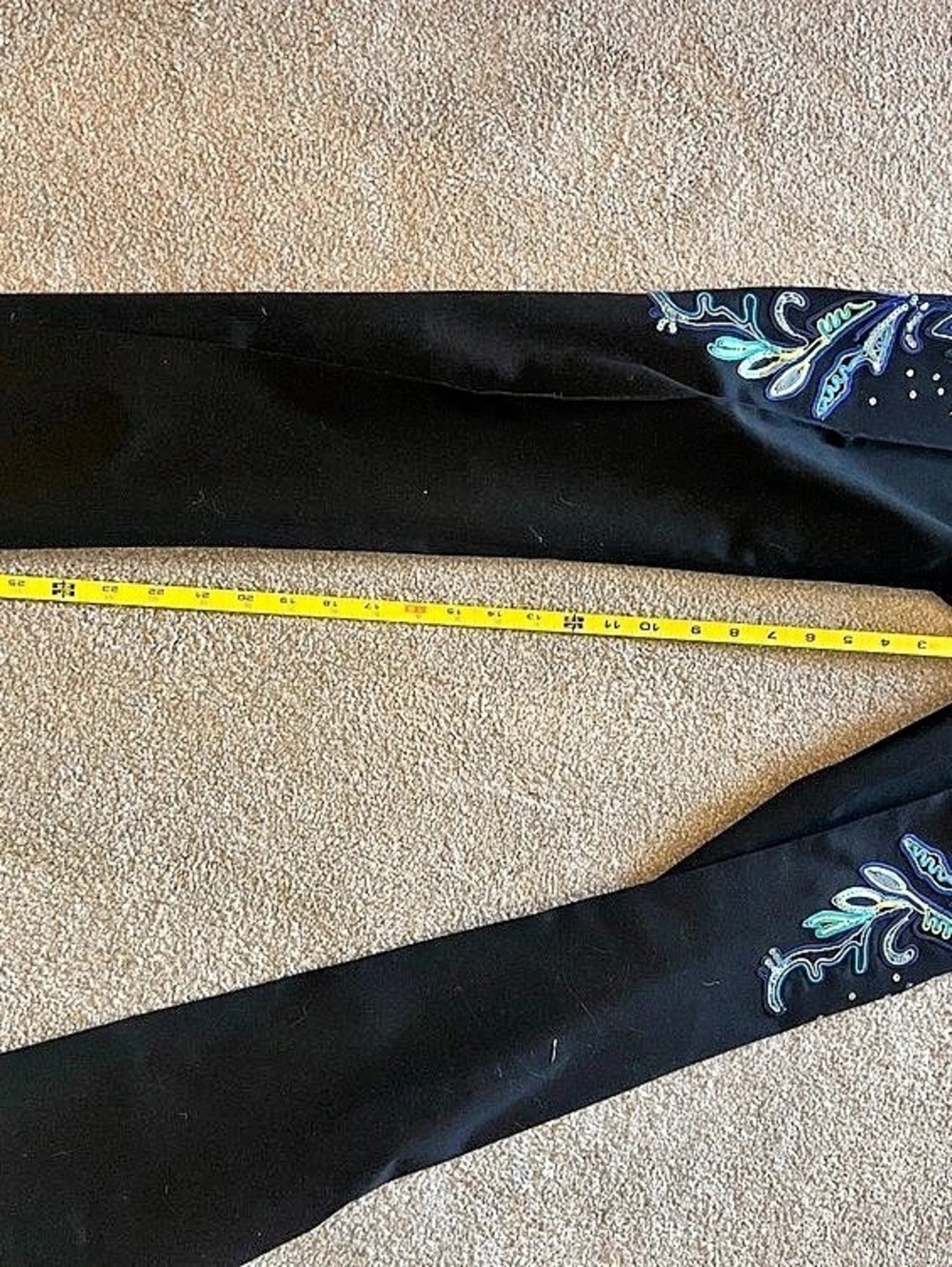 Cache Embroidered Straight Leg Pants in Black & Blue Size 0 - Picture 9 of 10